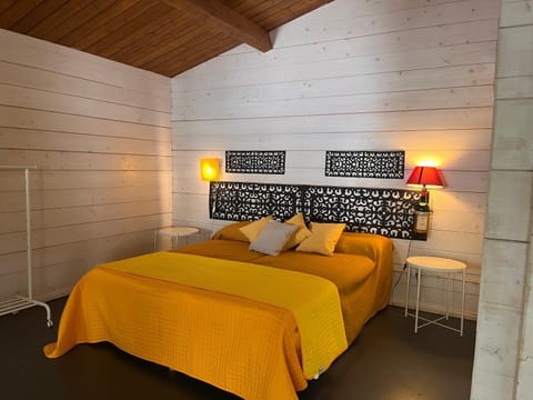 Miniglamp E.V. - Camping Chalet in Ischia