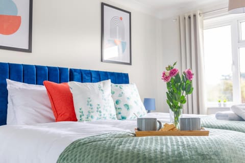 Incredible Sea View 2 bedroom Beach Apartment Apartment in Bournemouth