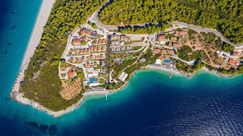 Nearby landmark, Natural landscape, Bird's eye view