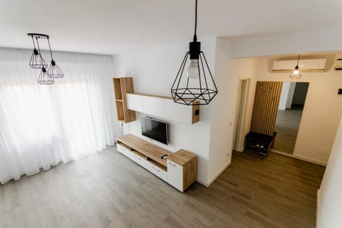TV and multimedia, Living room, Seating area, wardrobe