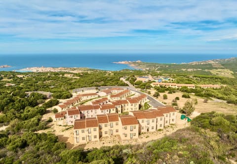 Property building, Nearby landmark, Bird's eye view