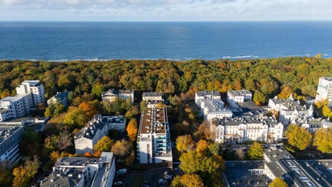 WHITEBLUE I Seaside Apartamenty ul Konopnickiej Kołobrzeg SAUNA & FITNESS & BAWIALNIA DLA DZIECI & ROWEROWNIA - w cenie pobytu Apartment in West Pomeranian Voivodeship, Poland