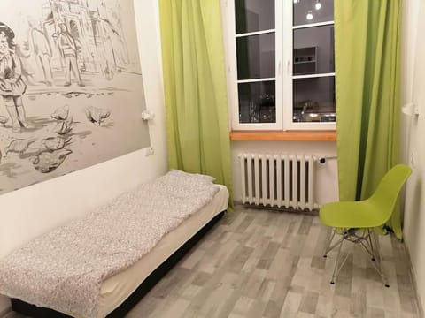 Bed, Photo of the whole room, internet
