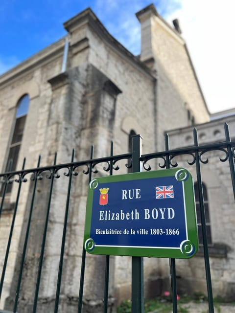 Property building, Parking