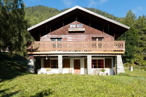 Grand Chalet au pays du Mont Blanc Chalet in Chamonix