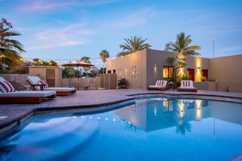 BBQ facilities, Swimming pool, Sunset, sunbed