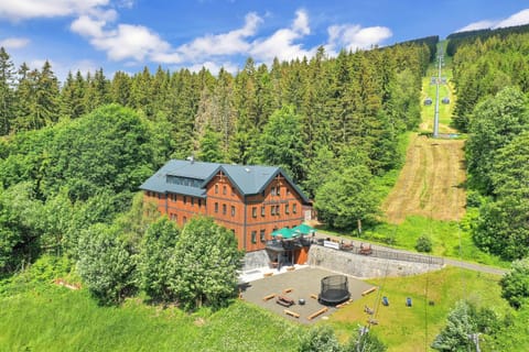 Property building, Bird's eye view