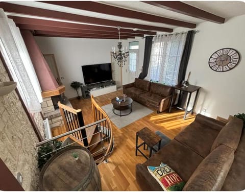 V - Villa 2022 PARIS EXPO-3min metro-8 rooms-12 beds Villa in Île-de-France