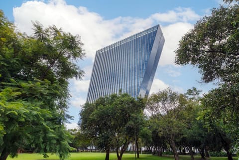 Property building, Natural landscape