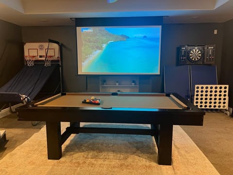 Billiard, Game Room, Game Room