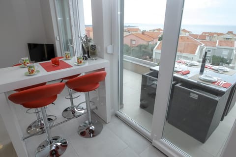 Balcony/Terrace, Dining area