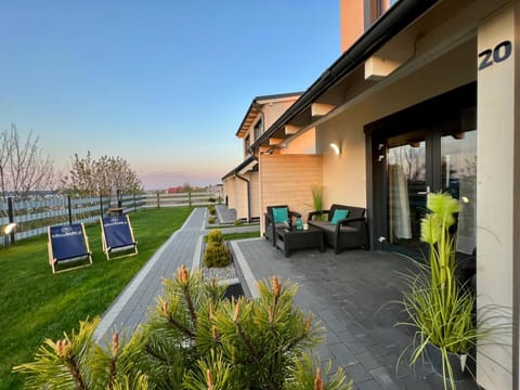 Property building, Balcony/Terrace