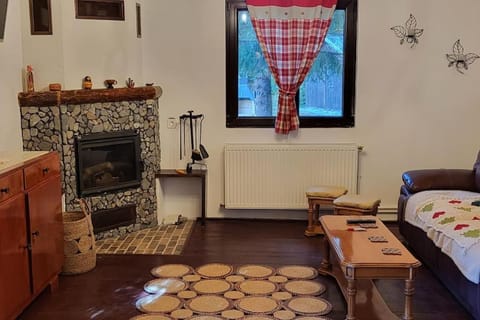 Communal lounge/ TV room, Living room