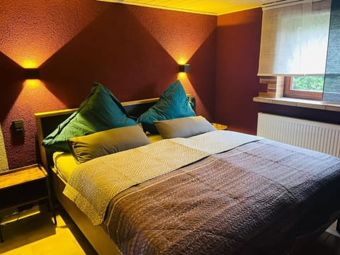 Living room, Bedroom
