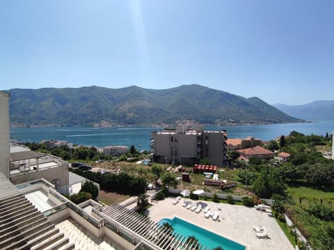 Mountain view, Pool view, Sea view, Swimming pool