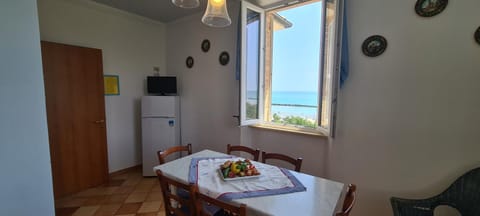 Bio Agriturismo Mare in Campagna Farm Stay in Marche