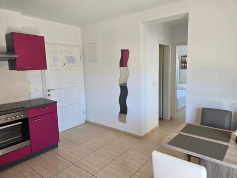 Kitchen or kitchenette, oven, stove