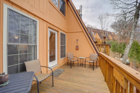 Beech Mountain Condo with Community Pool and Game Room Apartment in Beech Mountain