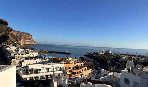 Balcony/Terrace, City view, Sea view