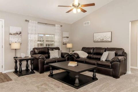 Beautiful NEW Home among the Nook in Hamilton, OH House in Hamilton