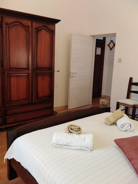 Flowered House with garden Apartment in Alghero