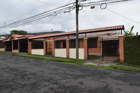 Property building, Day, Neighbourhood, Street view