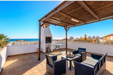Property building, Patio, BBQ facilities, Solarium, View (from property/room), Balcony/Terrace, Seating area, Dining area, Sea view