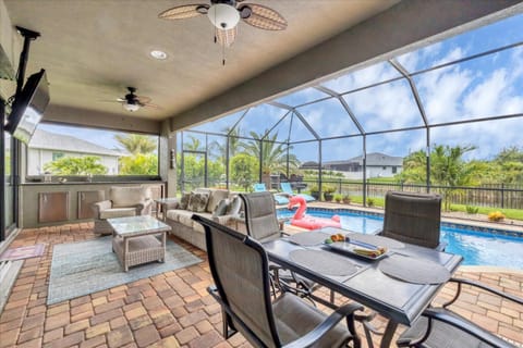 Patio, Swimming pool