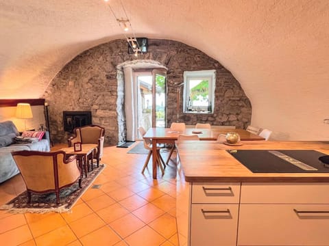 Garden, Living room, Lake view