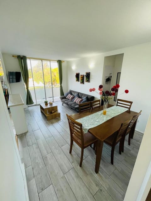 TV and multimedia, Living room, Dining area
