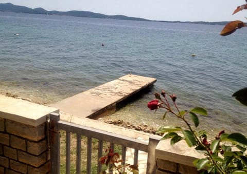 Shower, Patio, Facade/entrance, View (from property/room), Beach