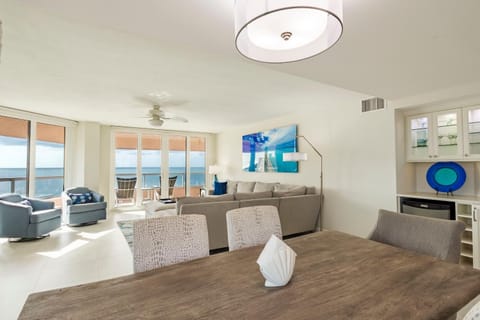 Dining area, Sea view