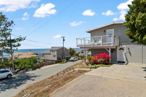 401 Hastings House in Cambria