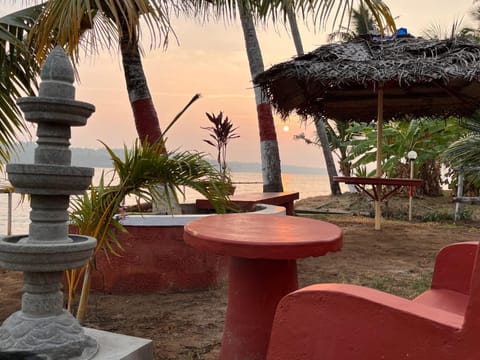 Patio, Day, Natural landscape, Garden view, Sea view