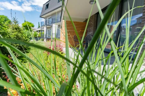 Garden, Balcony/Terrace