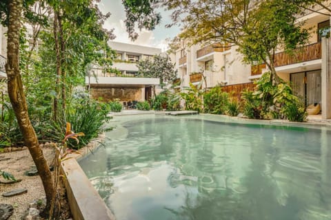 Property building, Garden, Swimming pool, Inner courtyard view