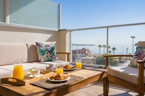 Day, View (from property/room), Balcony/Terrace, Balcony/Terrace, Seating area, Sea view