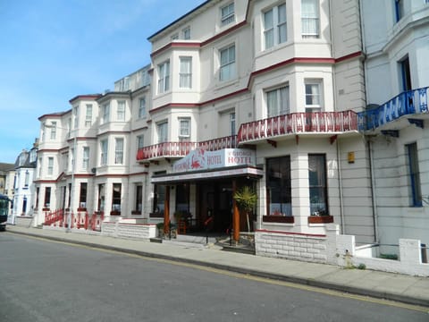 Property building, Day
