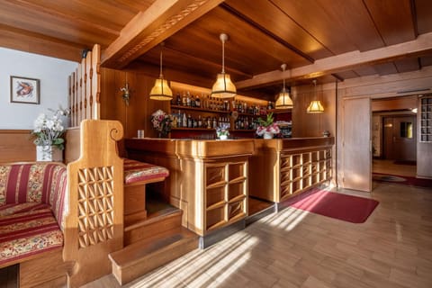 Lounge or bar