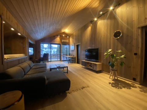Communal lounge/ TV room, Living room