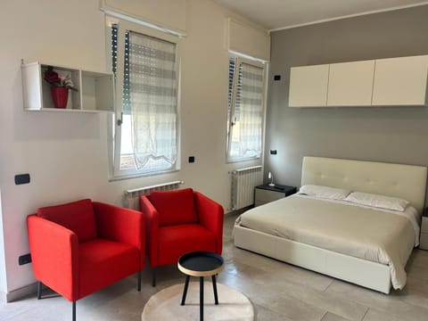 Bed, Living room
