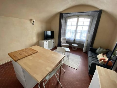 TV and multimedia, Living room, Dining area