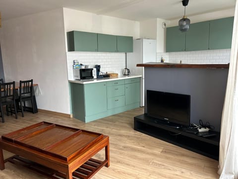 2 bedroom Apartment + Parking Apartment in Saint-Denis, France