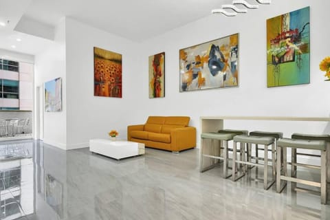 Miami Brickell 3 Bedrooms high ceiling loft Apartment in Brickell