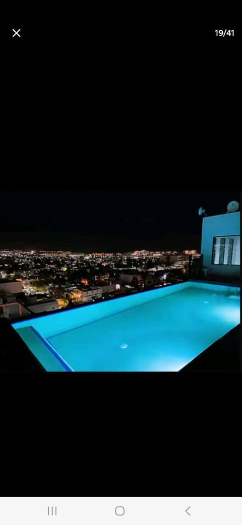 Balcony/Terrace, Swimming pool