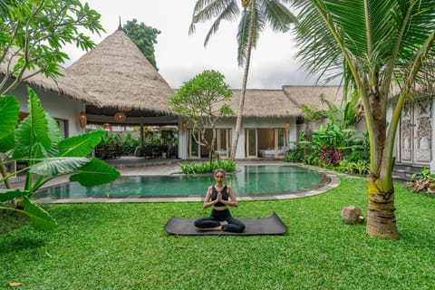 People, Natural landscape, Activities, Garden, Guests, Garden view, Pool view, Swimming pool