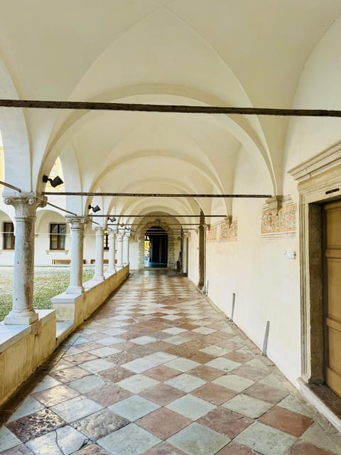 Inner courtyard view
