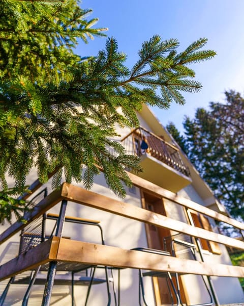 Property building, Day, Natural landscape, View (from property/room), Balcony/Terrace