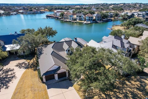 Stunning Lakefront Retreat Pool Boat Lift Spectacular Views House in Lake Lyndon B Johnson