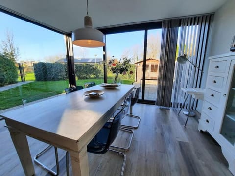 View (from property/room), Dining area